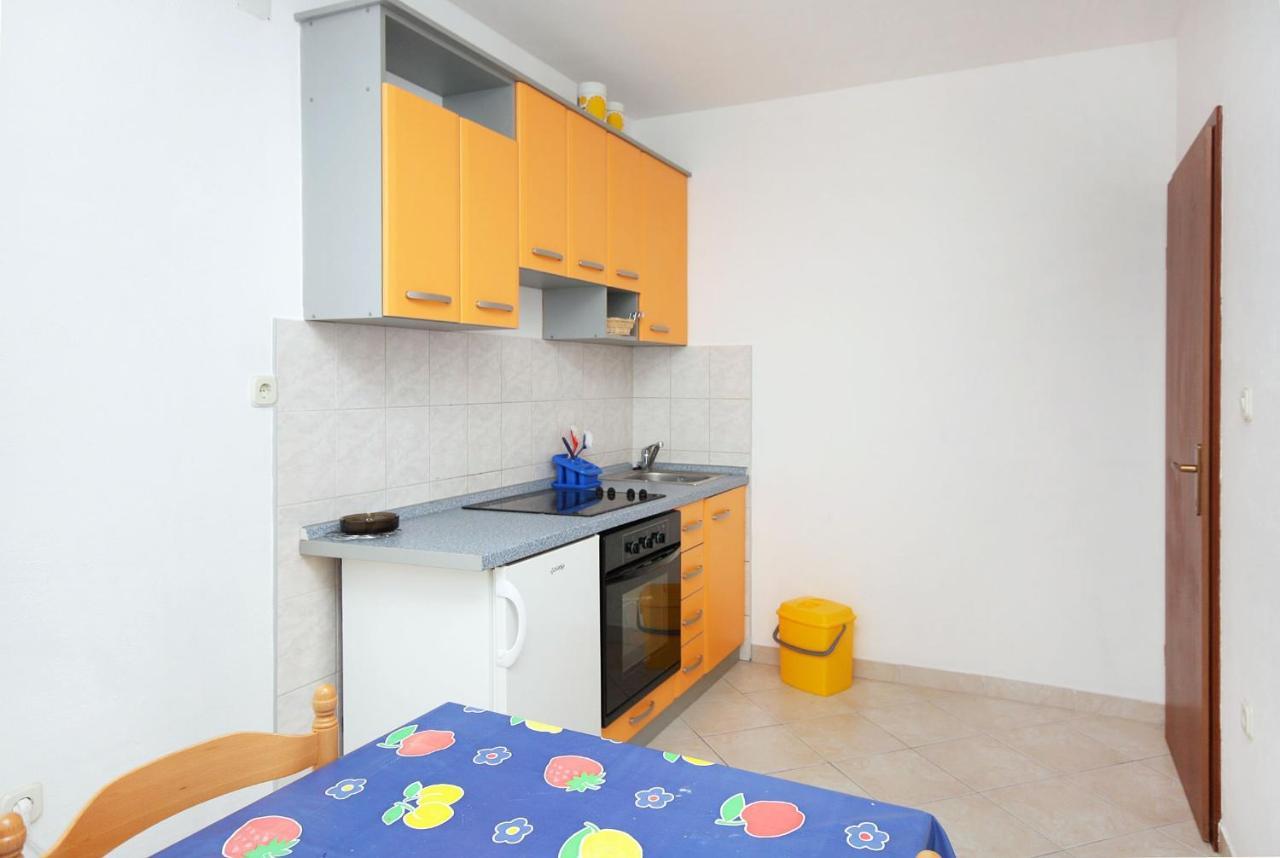 Apartments By The Sea Mastrinka, Ciovo - 4836 Trogir Ngoại thất bức ảnh